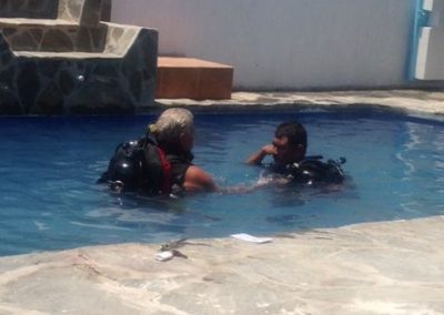 Divers Inn MX training in pool
